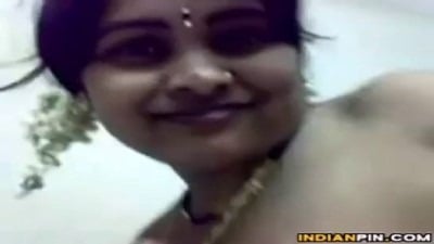 Thiruppur young aunty mulai pisainthu ookum aabasa padam