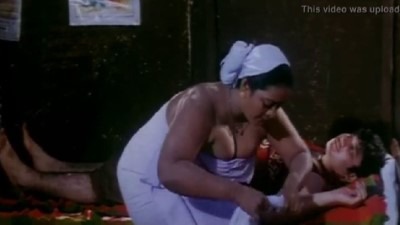 Shakeela Sex Photo - Mallu mulai vaithu irukum shakeela sex video - Tamil Sex Videos