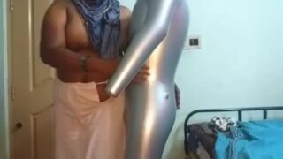 Vithavai aunty sex toys vachi full moodil enjoy seikiral