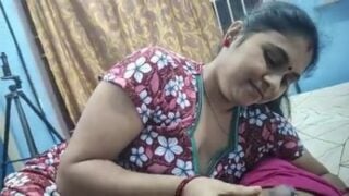 New rental housewife auntyai bedroomil ool seithen